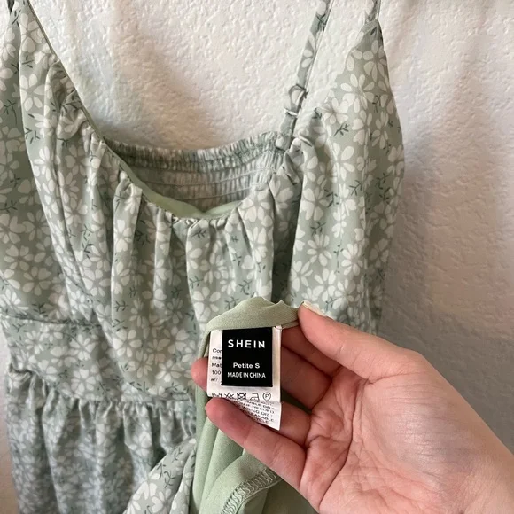 SHEIN Green Floral Dress with Spaghetti Straps - Picture 4 of 4